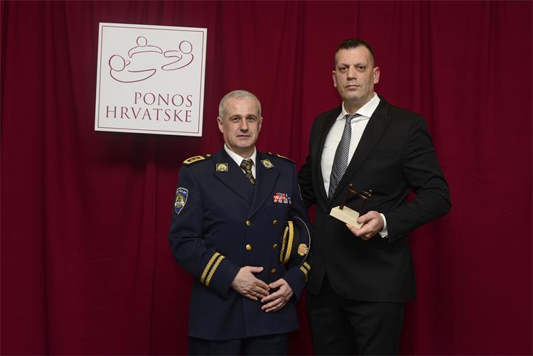 Slika /PU_ZG/slike/PUZ/2020/VELJAČA/26-02-20- ponos/1.jpg